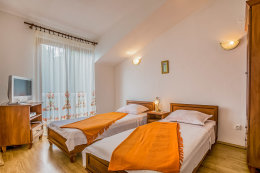 A2 - apartmány Marinno, Mimice, Omišská riviéra, Chorvatsko