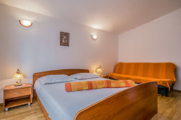 A2 - apartmány Marinno, Mimice, Omišská riviéra, Chorvatsko