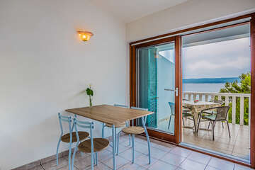 A2 - apartmány Marinno, Mimice, Omišská riviéra, Chorvatsko