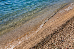 Apartmány Marinno - oblázková pláž, Mimice, Omišská riviéra, Chorvatsko