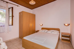 A2 - apartmány Petunija, Rukavac, ostrov Vis, Chorvatsko