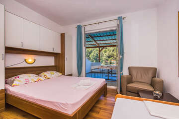 A2 - apartmány Žana, severní zátoky ostrova Hvaru, Chorvatsko