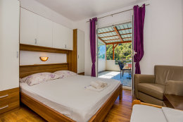 A4 - apartmány Žana, severní zátoky ostrova Hvaru, Chorvatsko