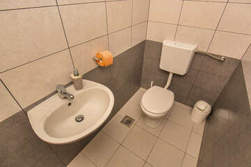 A2 - apartmány Dorela, okolí zátoky Vela Planica, ostrov Brač, Chorvatsko