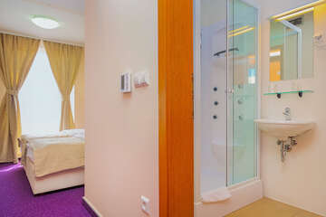 příklad pokoje classic - hotel Stella Maris, Vodice, Šibenická riviéra, Chorvatsko