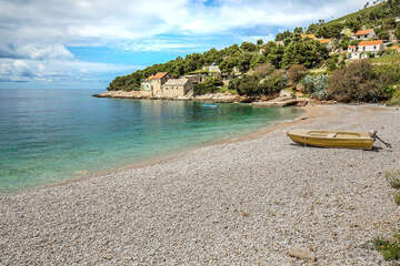 Apartmány Rustika - oblázková pláž, Vela Farska, ostrov Brač, Chorvatsko