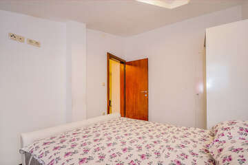 apartmány Larisa, Vodice, Šibenická riviéra, Chorvatsko