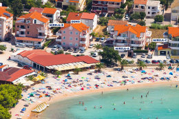 Apartmány Mirela - letecký pohled, Povljana, ostrov Pag, Chorvatsko