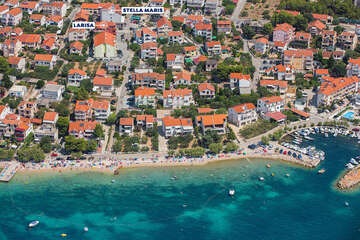 Vodice - letecký pohled, Šibenická riviéra, Chorvatsko