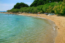 Pláž - apartmány Borovina, Omiš-Duće, Chorvatsko