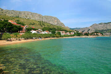 Pláž - apartmány Borovina, Omiš-Duće, Chorvatsko