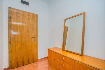 Příklad dvoulůžkového pokoje - penzion Stari Dvori, Metajna, ostrov Pag, Chorvatsko