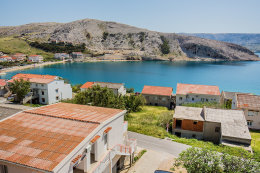 Příklad třílůžkového pokoje - penzion Stari Dvori, Metajna, ostrov Pag, Chorvatsko