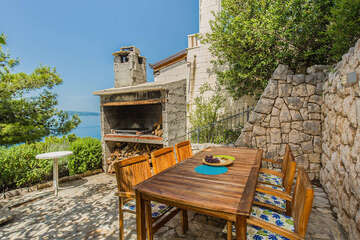 Apartmány Bratuš 11 - gril s posezením, Bratuš, Makarská riviéra, Chorvatsko
