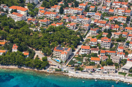 Apartmány Ocean, letecký pohled, Bol, ostrov Brač, Chorvatsko