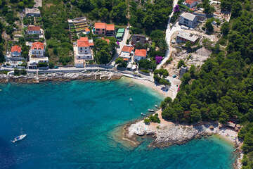 Stomorska - letecký pohled, ostrov Šolta, Chorvatsko