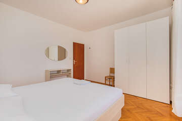 apartmány Paško: apartmán A4 pro 6-7 osob, 1. poschodí