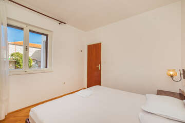 apartmány Paško: apartmán A4 pro 6-7 osob, 1. poschodí