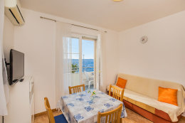 Apartmány Soža: malý apartmán pro 2-3 osoby, 1. poschodí