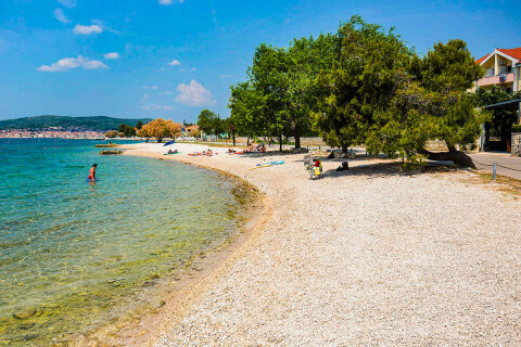 Apartmány Rita - pláž před domem, Vodice-Srima, Chorvatsko