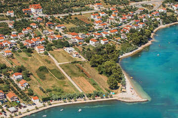 Posedarje - letecký pohled, Zadarská riviéra, Chorvatsko