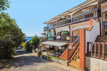 Penzion Adria Haus - umístění jednotlivých apartmánů, Posedarje, Zadarská riviéra, Chorvatsko