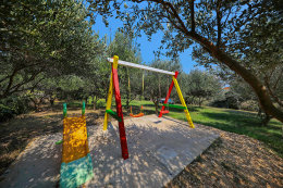 Prázdninový dům Mikula - houpačky pro děti, Povljana, ostrov Pag, Chorvatsko