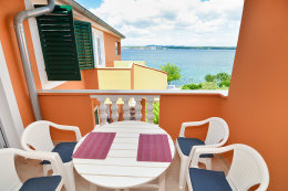 A3 - apartmány Lejla - terasa, Tkon, ostrov Pašman, Chorvatsko