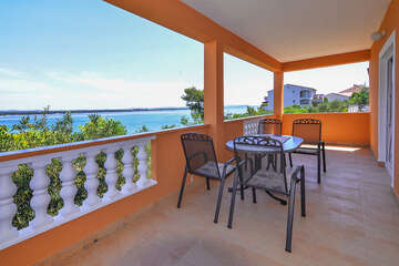 Apartmány Lejla - terasa u A1, Tkon, ostrov Pašman, Chorvatsko