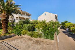 Apartmány Lejla (fotografie před rekonstrukcí), Tkon, ostrov Pašman, Chorvatsko