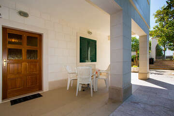 A1 - apartmány Mandarina - terasa u apartmánu (starší fotografie), Podgora - Čaklje, Chorvatsko