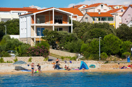 Apartmány Suzana - oblázková pláž 50 m od domu, Mandre, ostrov Pag, Chorvatsko