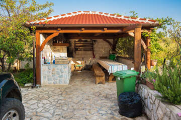 Apartmány Ivona - gril s posezením, Povljana, ostrov Pag, Chorvatsko 