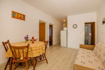 A2 - apartmány Ivona, Povljana, ostrov Pag, Chorvatsko