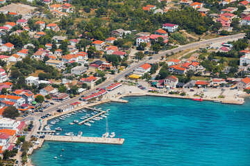 Starigrad - letecký pohled, Zadarská riviéra, Chorvatsko