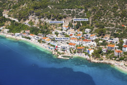 Pláže Drašnice - letecký pohled, Makarská riviéra, Chorvatsko