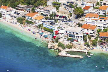 Pláže Drašnice - letecký pohled, Makarská riviéra, Chorvatsko