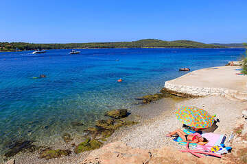 Pláže Milna, ostrov Brač, Chorvatsko