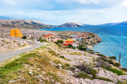 Pláže Dražica, ostrov Pag, Chorvatsko