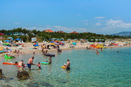 Šilo - oblázková pláž, ostrov Krk, Chorvatsko