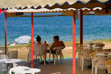 Povljana - bar na pláži u kaple Sv. Nikoly, ostrov Pag, Chorvatsko