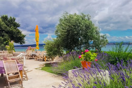 Apartmány Esperanza - pohled na moře z terasy apartmánu A1, Tkon, ostrov Pašman, Chorvatsko