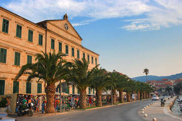 Vela Luka, ostrov Korčula, Chorvatsko