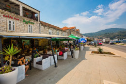 Vela Luka, ostrov Korčula, Chorvatsko