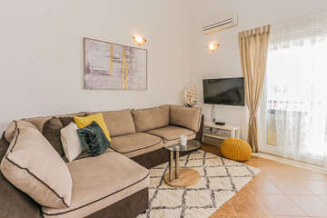 A1 - apartmány Vivien, Sevid, Trogirská riviéra, Chorvatsko