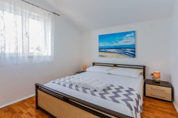 A1 - apartmány Vivien, Sevid, Trogirská riviéra, Chorvatsko