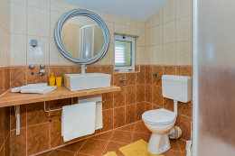 A1 - apartmány Vivien, Sevid, Trogirská riviéra, Chorvatsko