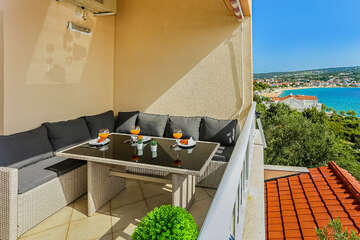 A2 - apartmány Vivien, Sevid, Trogirská riviéra, Chorvatsko