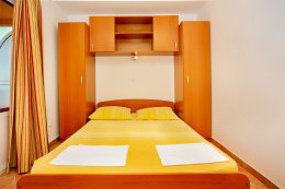 II-6B - apartmány Nikola, Gradac, Chorvatsko