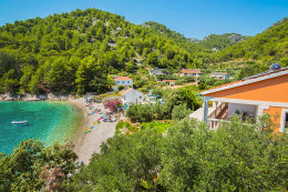 Apartmány Oleander - oblázková pláž, jižní zátoky, ostrov Hvar, Chorvatsko